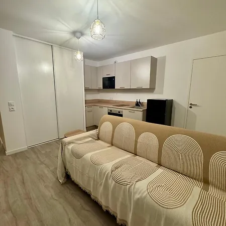 Moderne Et Equipe, Proche Du Rer, Paris & Aeroport D'orly En 20 Min, Lit Bebe Sur Demande Apartmán *